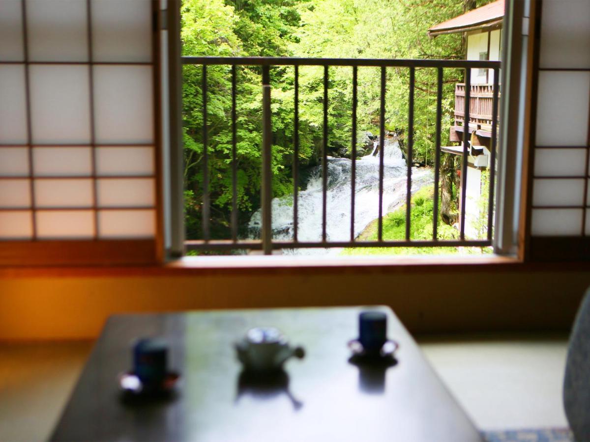 Yama No Yado Meiji Onsen Chino Buitenkant foto